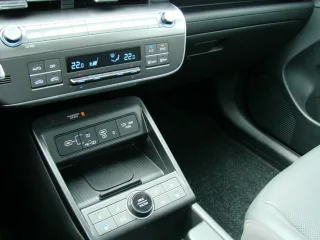 HYUNDAI Kona – Fahrzeugbild 12