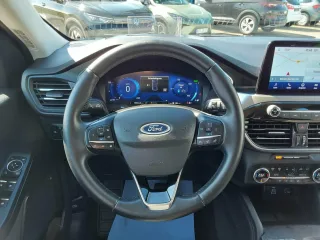 FORD Kuga – Fahrzeugbild 12