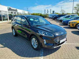 FORD Kuga – Fahrzeugbild 3
