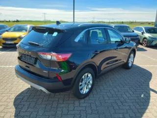 FORD Kuga – Fahrzeugbild 4
