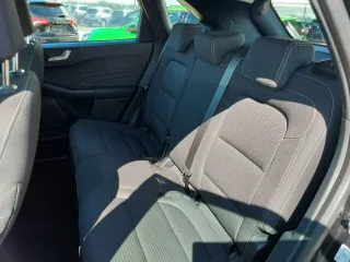 FORD Kuga – Fahrzeugbild 8