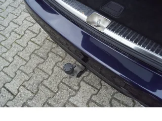 MERCEDES-BENZ C 300 – Fahrzeugbild 10