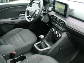 DACIA Jogger – Fahrzeugbild 15