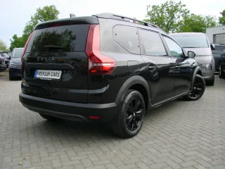 DACIA Jogger – Fahrzeugbild 3