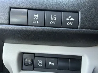 SUZUKI SWIFT – Fahrzeugbild 13