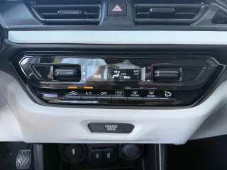 SUZUKI SWIFT – Fahrzeugbild 15