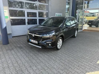 SUZUKI S-CROSS – Fahrzeugbild 2