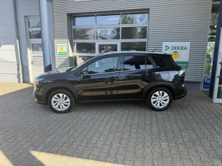 SUZUKI S-CROSS – Fahrzeugbild 4