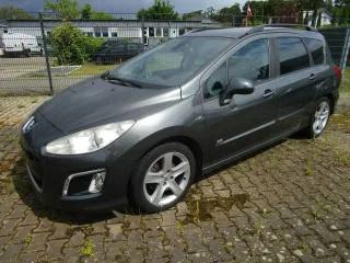 PEUGEOT 308 – Fahrzeugbild 1