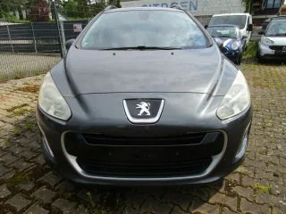 PEUGEOT 308 – Fahrzeugbild 3