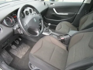 PEUGEOT 308 – Fahrzeugbild 7