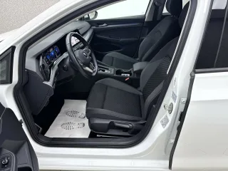 VW Golf – Fahrzeugbild 5