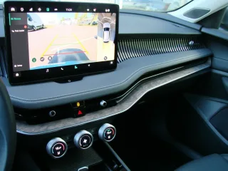 SKODA Superb – Fahrzeugbild 10