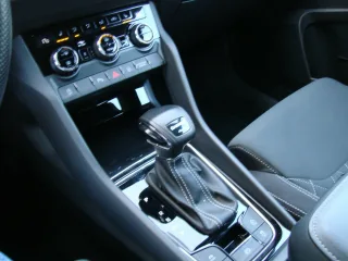 SKODA Karoq – Fahrzeugbild 11