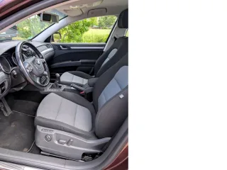 SKODA Superb – Fahrzeugbild 12