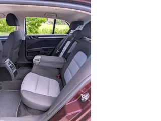 SKODA Superb – Fahrzeugbild 14