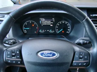 FORD Tourneo – Fahrzeugbild 10