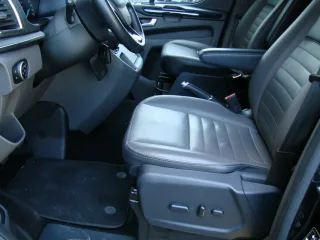 FORD Tourneo – Fahrzeugbild 15