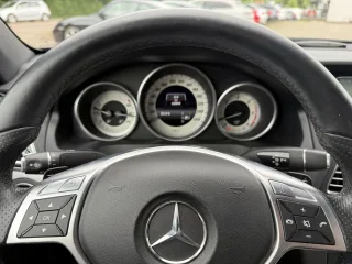 MERCEDES-BENZ E 350 – Fahrzeugbild 8