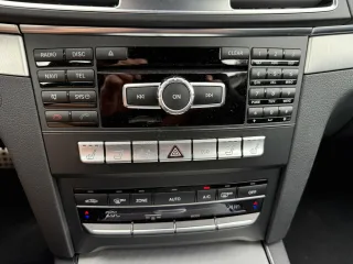 MERCEDES-BENZ E 350 – Fahrzeugbild 9