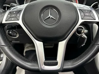 MERCEDES-BENZ SLK – Fahrzeugbild 12