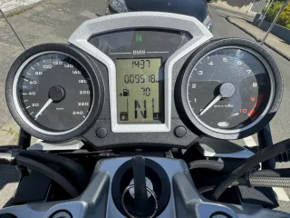 BMW R1200R – Fahrzeugbild 11