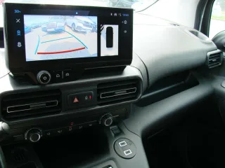 PEUGEOT Partner – Fahrzeugbild 13