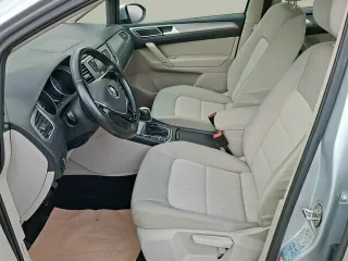 VW Golf – Fahrzeugbild 10