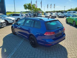 VW Golf – Fahrzeugbild 5