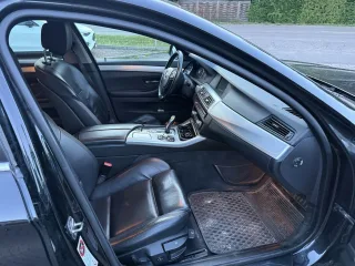 BMW 525d – Fahrzeugbild 4