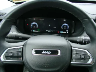JEEP Compass – Fahrzeugbild 10