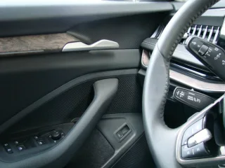 SKODA Superb – Fahrzeugbild 9