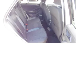 VW T-Roc – Fahrzeugbild 12