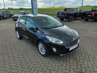 FORD Fiesta – Fahrzeugbild 3