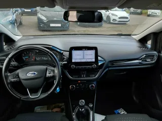 FORD Fiesta – Fahrzeugbild 9