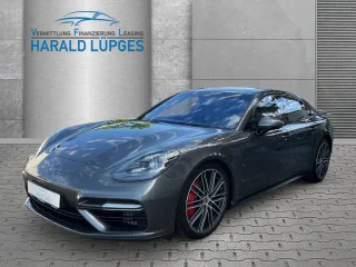 PORSCHE Panamera – Fahrzeugbild 4