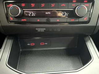 SEAT Ibiza – Fahrzeugbild 8