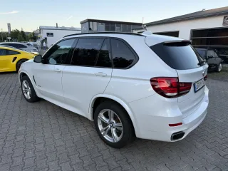 BMW X5 – Fahrzeugbild 4