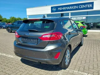 FORD FIESTA – Fahrzeugbild 11