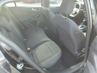 FORD Focus – Fahrzeugbild 12