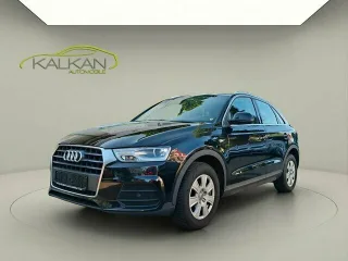 AUDI Q3 – Fahrzeugbild 2