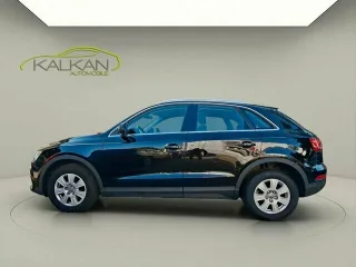 AUDI Q3 – Fahrzeugbild 5