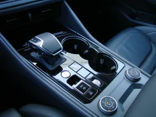 VW Touareg – Fahrzeugbild 11