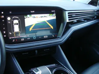 VW Touareg – Fahrzeugbild 12