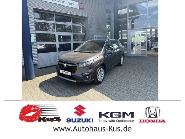 SUZUKI S-Cross – Fahrzeugbild 1