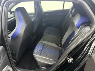 VW Golf – Fahrzeugbild 6