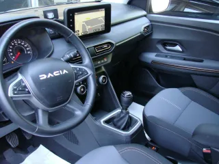 DACIA Jogger – Fahrzeugbild 14