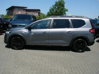 DACIA Jogger – Fahrzeugbild 5