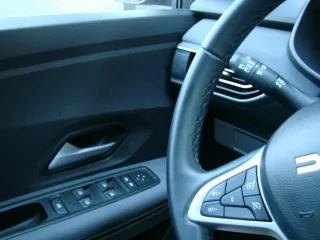 DACIA Jogger – Fahrzeugbild 9