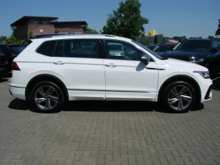 VW Tiguan – Fahrzeugbild 4